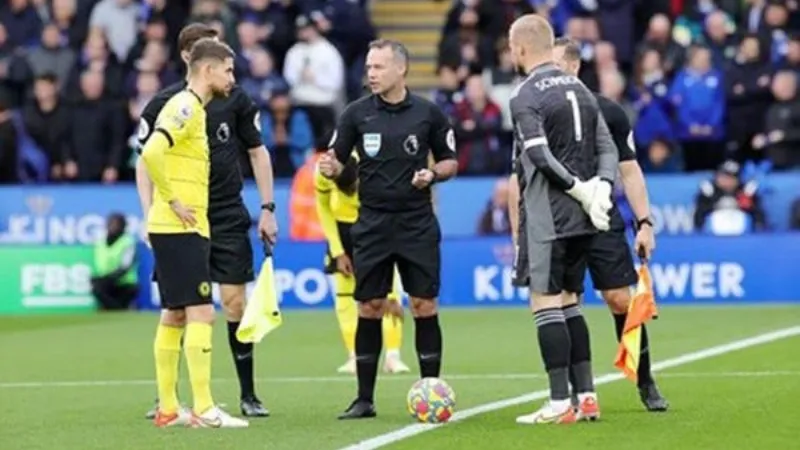 Hiểu đúng về kèo giao bóng trước và cách nhà cái ra kèo